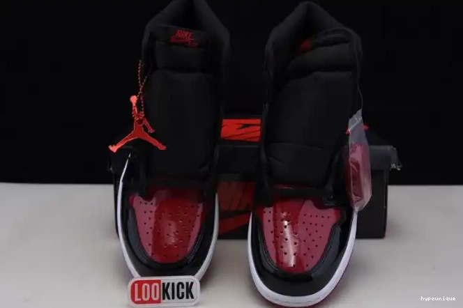 HYPE High 1 Bred Patent Jordan 555088-063 Air OG 0607